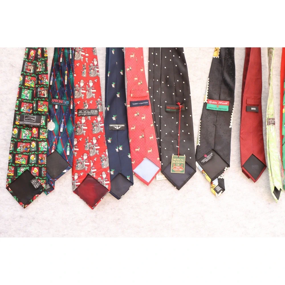Mens Christmas Holiday Necktie Lot 12pc Looney Tunes Tommy Hilfiger Hugo Boss